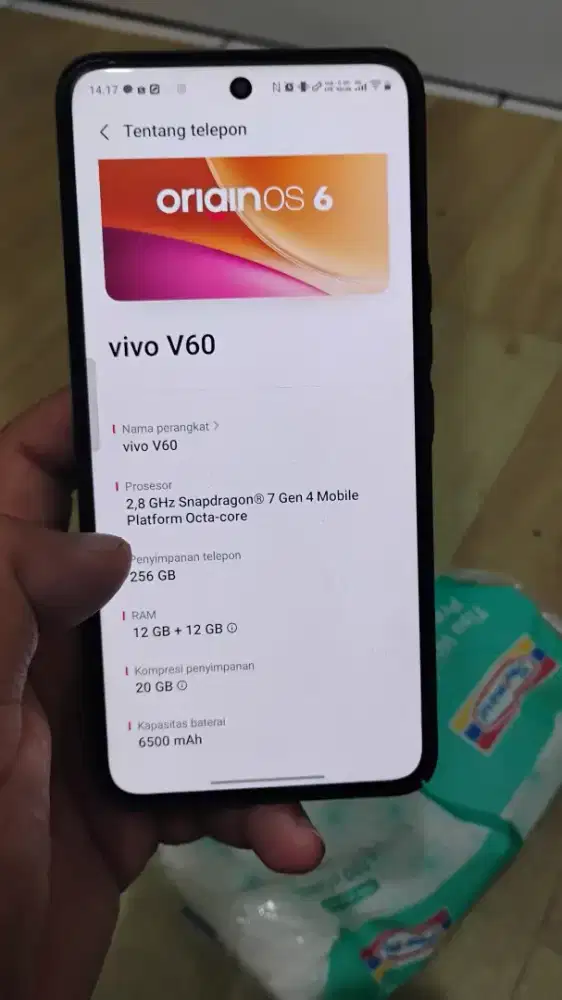 VIVO v60 ram 12/256