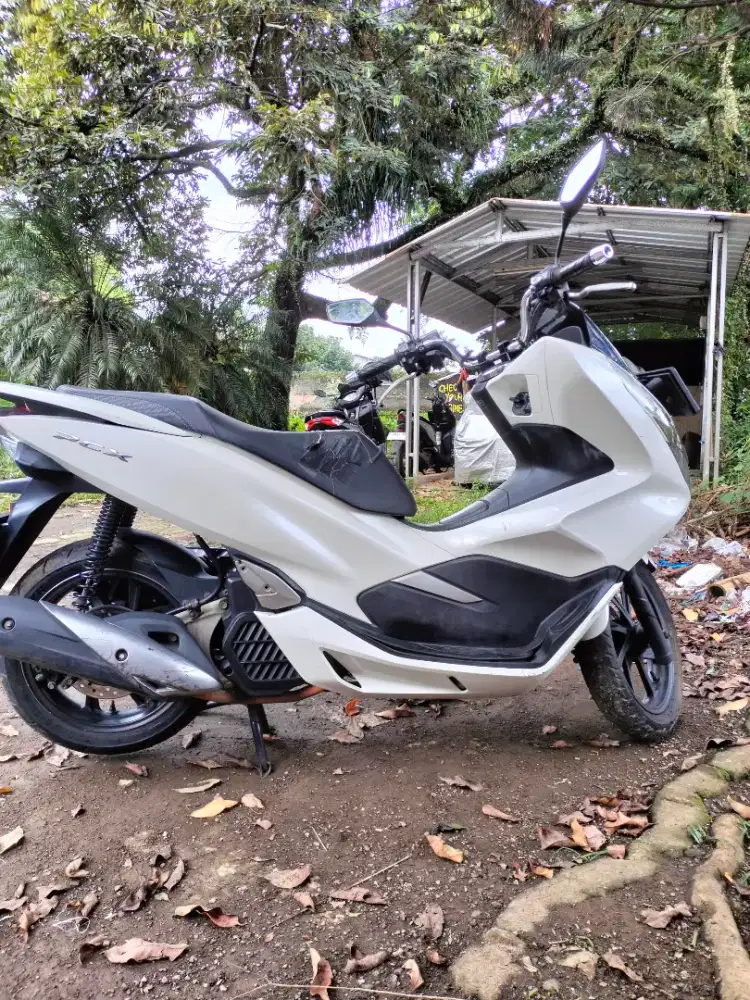 Honda pcx tahun 2020