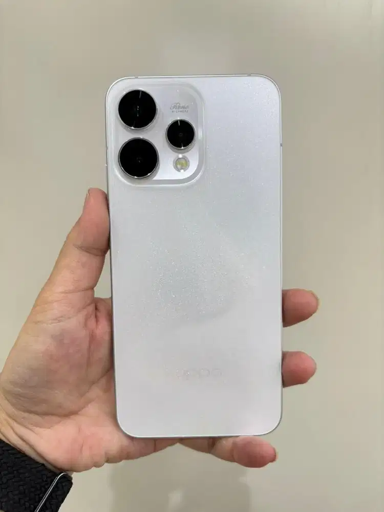 PO RENO 15 SERIES 200k