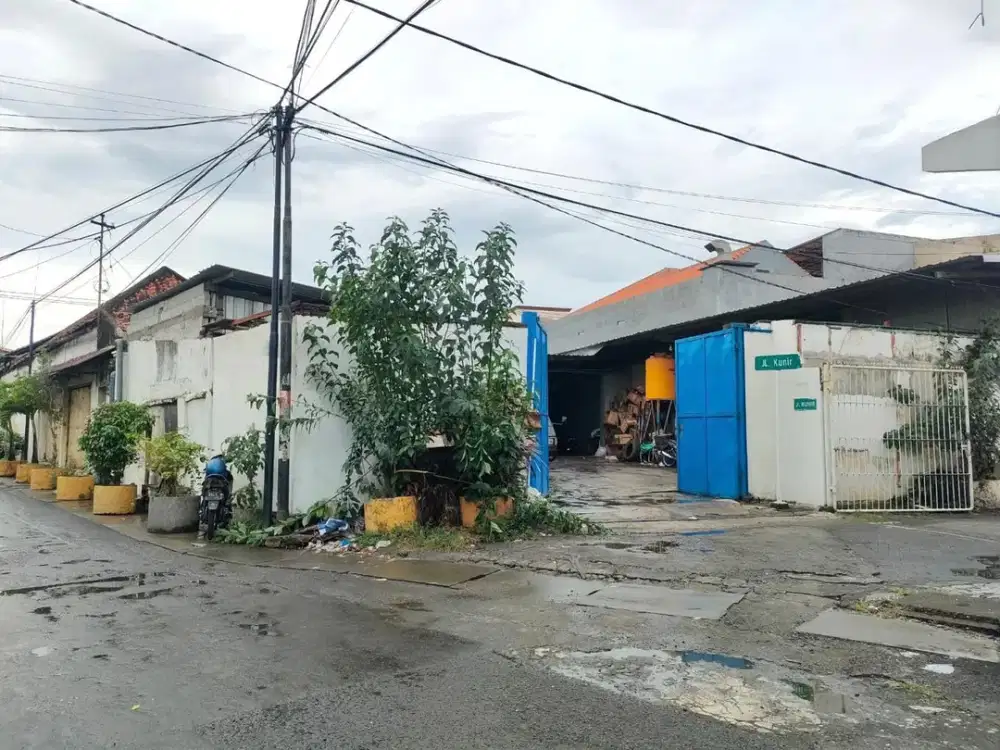 GUDANG MURAH DI JL KUNIR SURABAYA