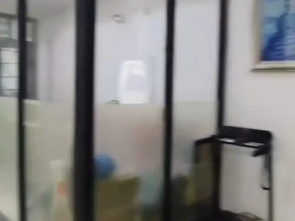 Disewakan Rumah Bagus 1 Lantai di Duta Garden