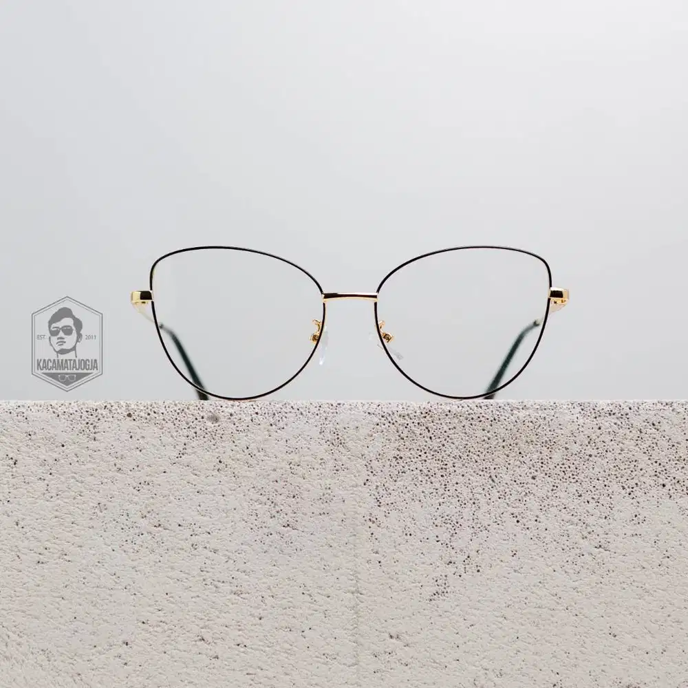 Kacamata Jogja - Kacamata Cat Eye Besi Full Simple - Antagopa 04