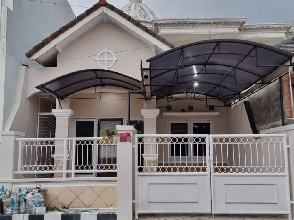 Rumah Nirwana Eksekutif, Hadap Utara