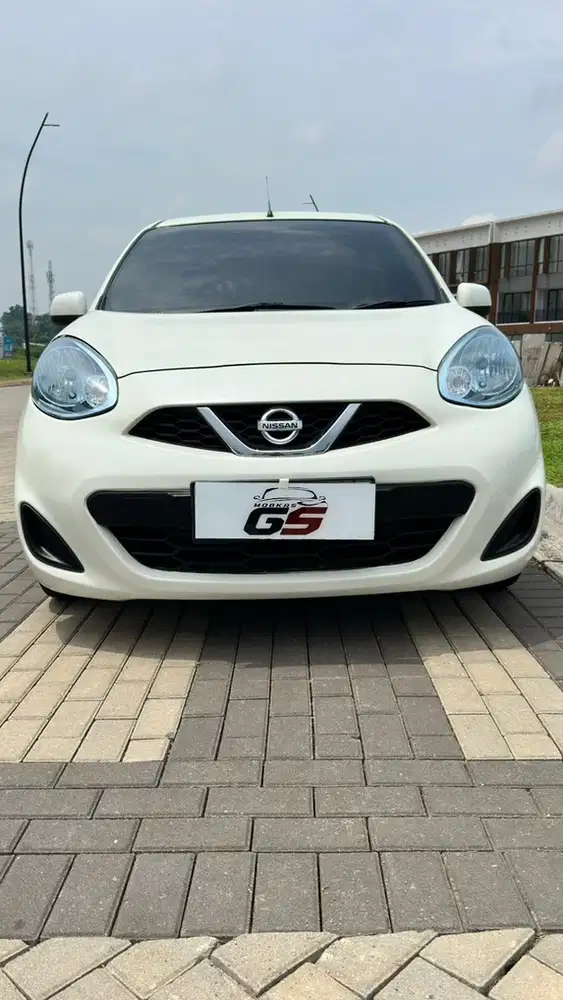 Nissan March 2016 Bensin