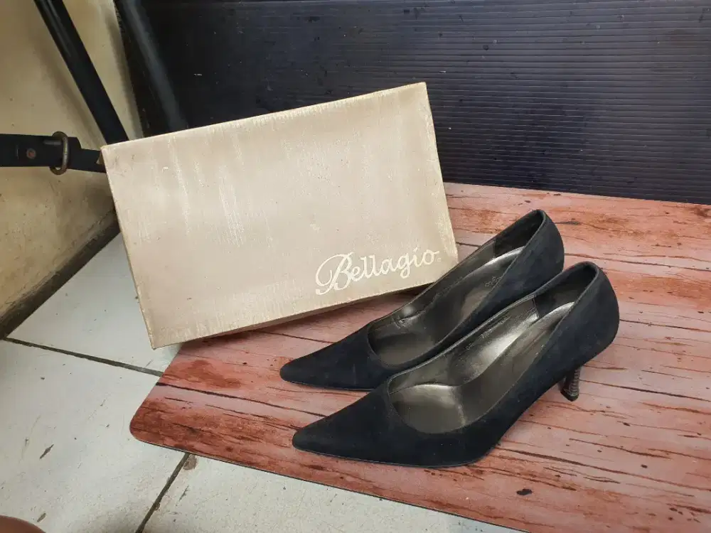 Sepatu heels size 39