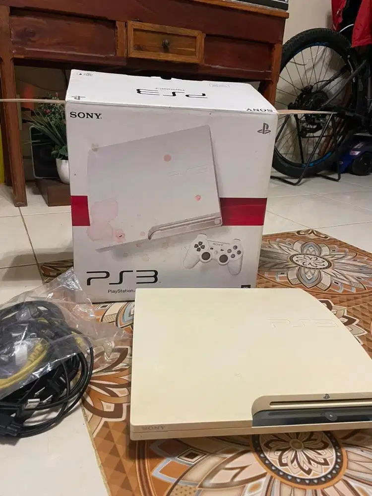 PS 3 slim 320gb seri 25