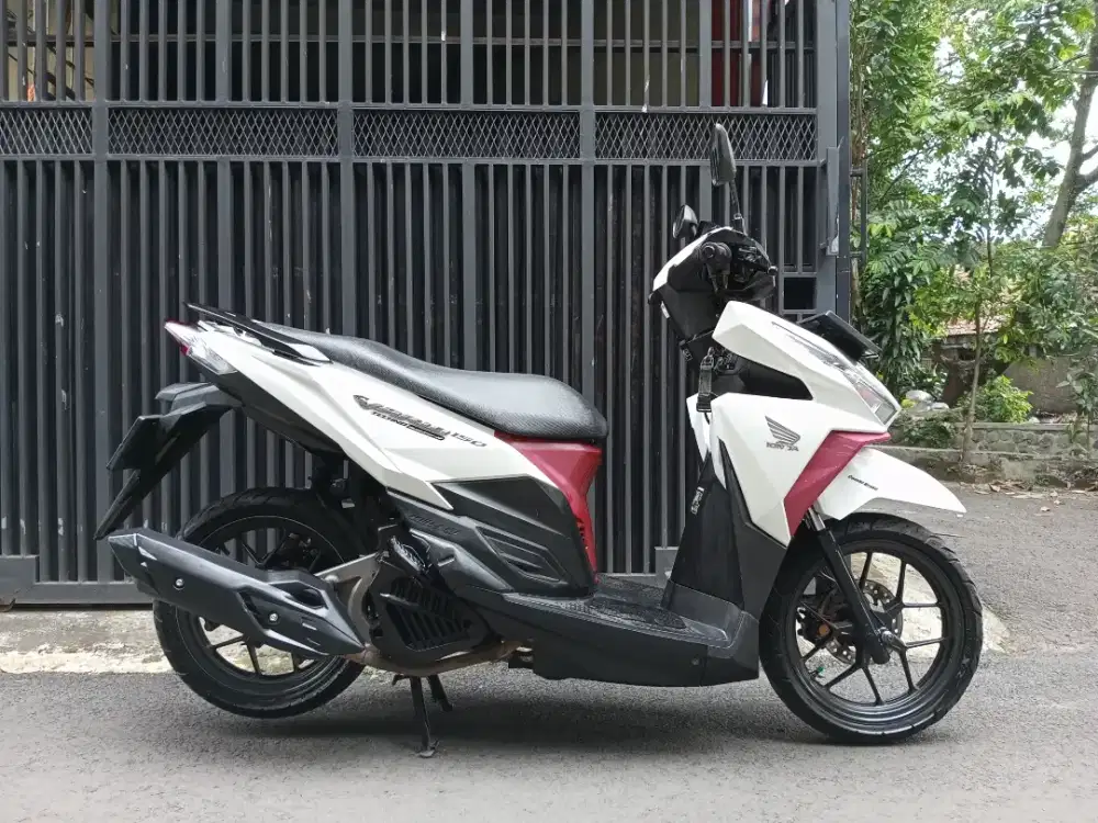 Honda Vario 150cc mulus orsinil terawat siap pakai