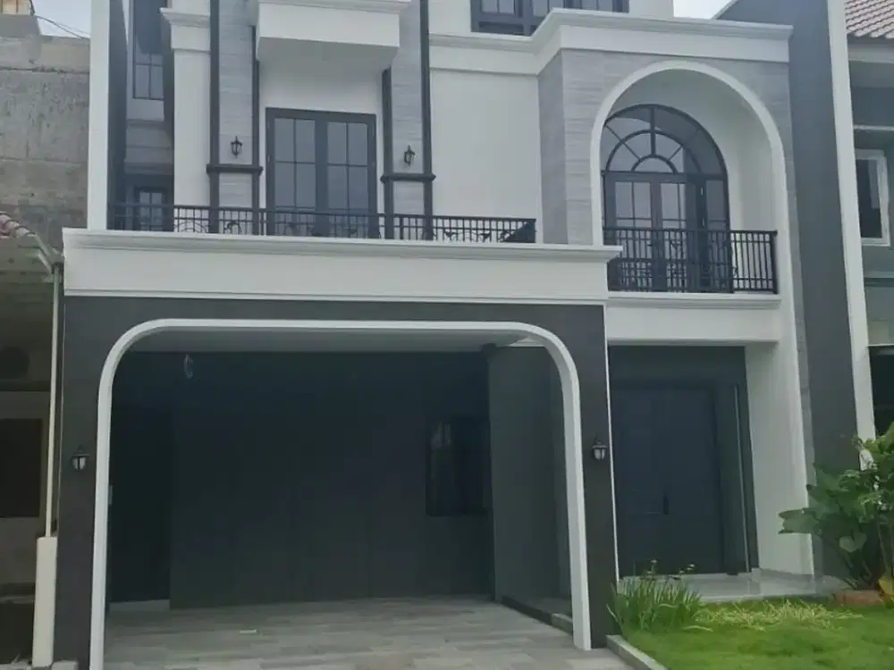 3 Lantai Minimalis Rumah Citraland Utama - Amerika Style