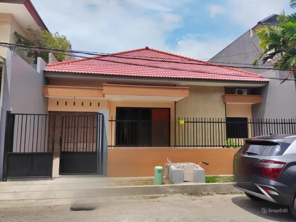 Rumah baru 1 lantai manyar, dekat sekolah petra