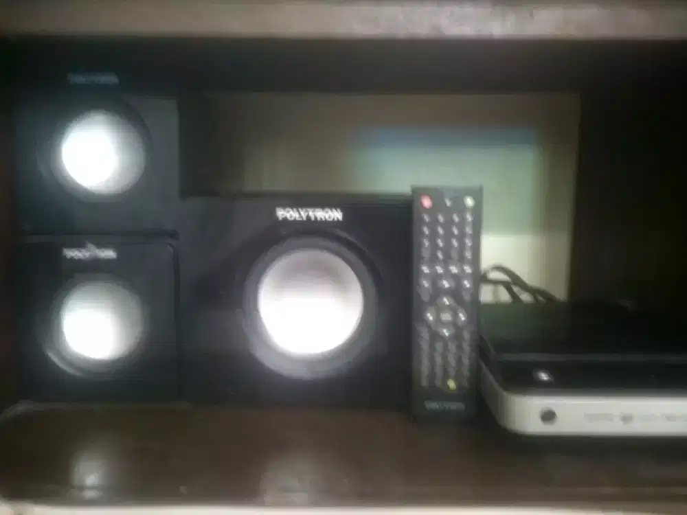 Home Theater DVD Polytron DTB