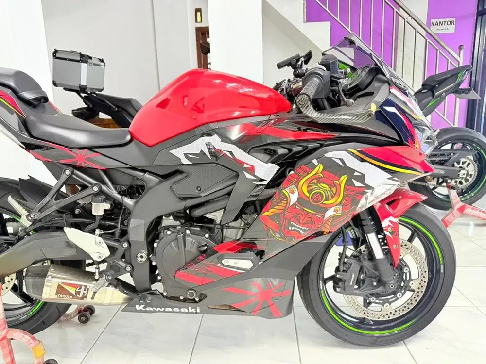 ZX25R ABS KRT edition