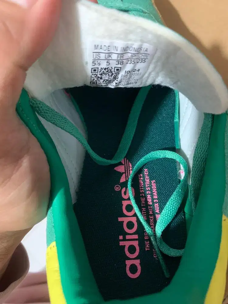 Sepatu Casual Adidass