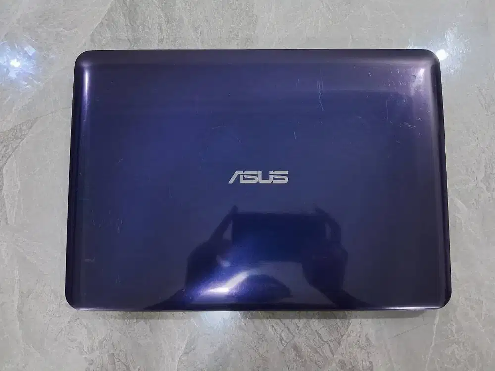 Laptop Core i3 4GB SSD RaedyUp W10 PRO 14in Mulus Garansi Toko Fisik