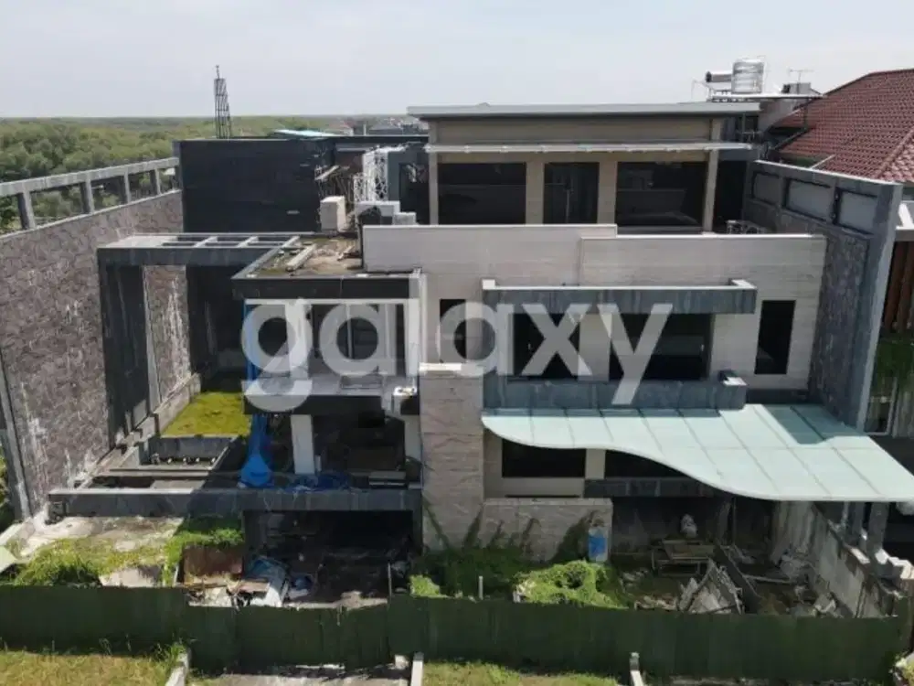Rumah Mewah PAKUWON CITY DI IMPERIAL PALM BEACH  Surabaya Timur