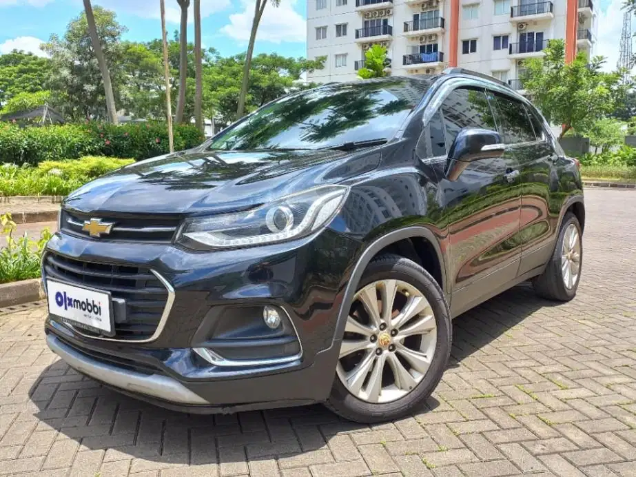 DP MURAH Chevrolet Trax 1.4 Premier Bensin-AT 2018 Hitam CNRRB