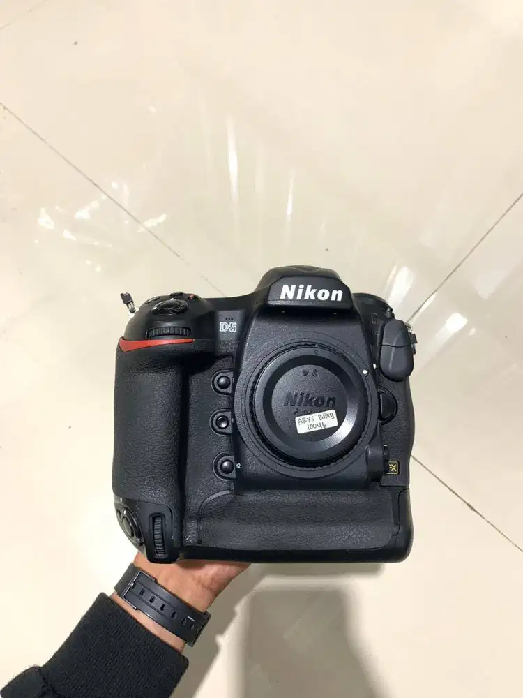NIKON D5 Second