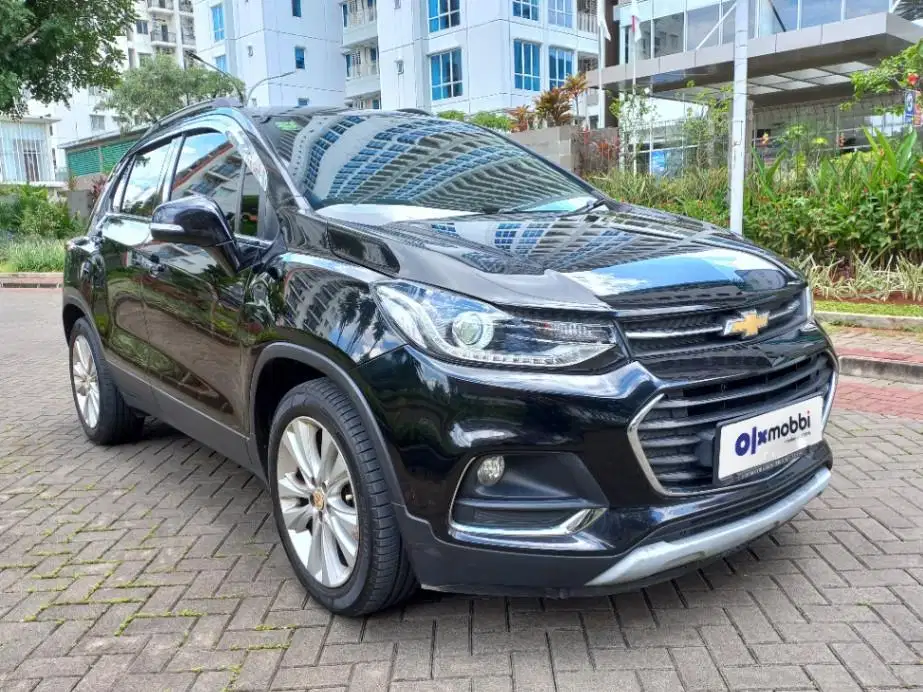 DP MURAH Chevrolet Trax 1.4 Premier Bensin-AT 2018 Hitam CNRRB