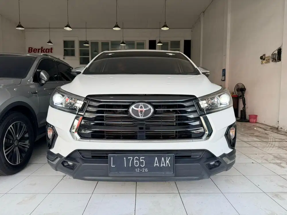 Toyota Kijang Innova Venturer Diesel Matic 2021 PAJAK BARU Bisa Dp min