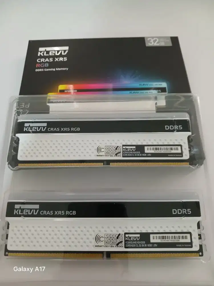 DDR 5, 16 GB x2, KLEVV RGB