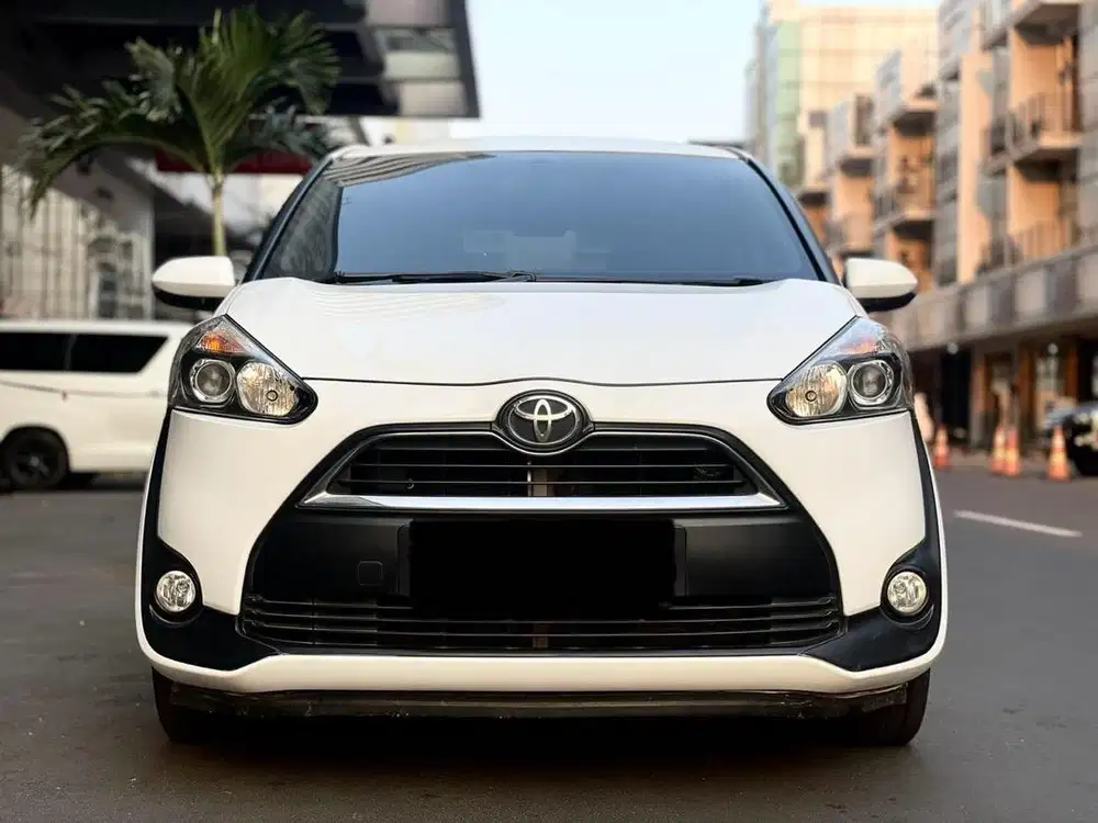 (Yermurah)Sienta V AT 2019 2020