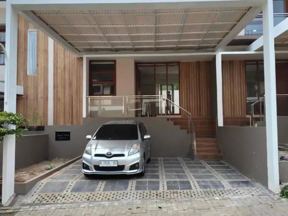 Sewa Rumah Terawat Dua Lantai di Awiligar, Bali Garden City View