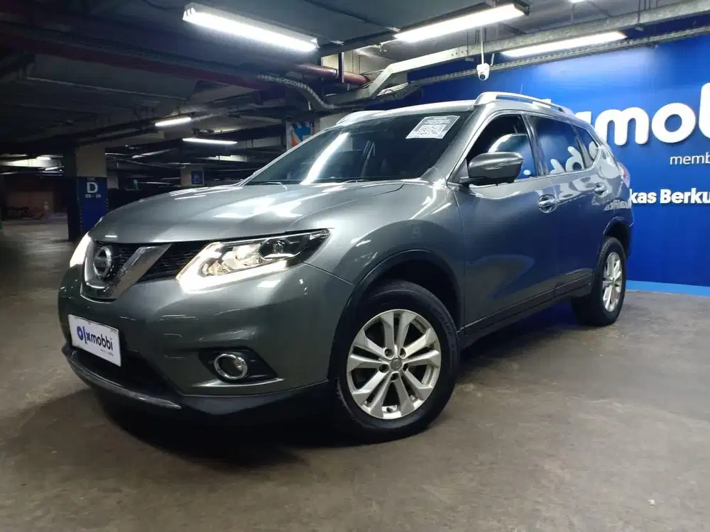 DP RENDAH - Nissan X-Trail 2.0 Bensin-AT 2018