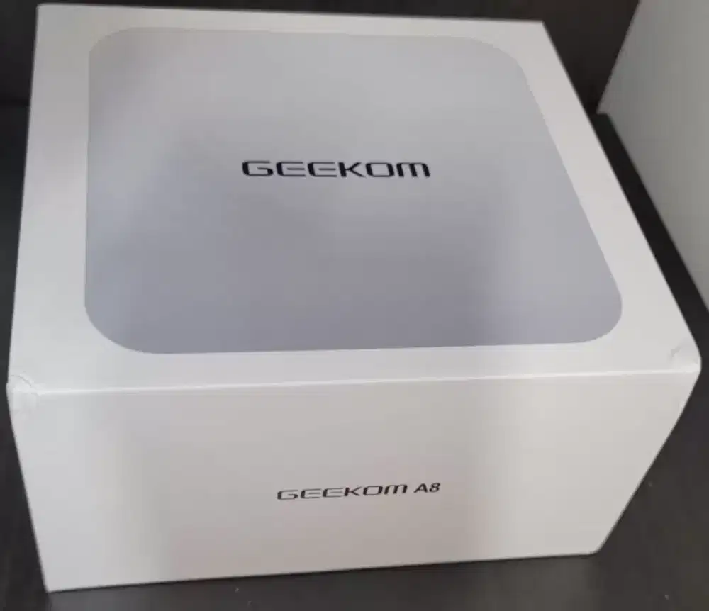 BNIB, Mini PC Geekom Ryzen 9 ram 32 Gb