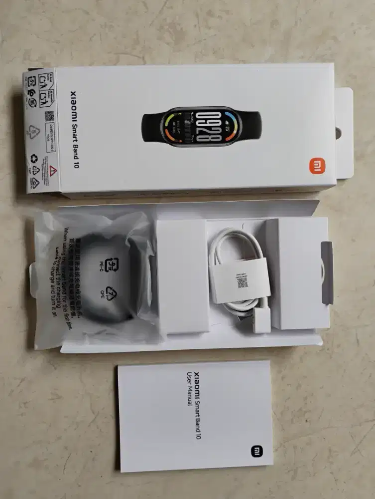 XIAOMI Smart Band 10  like new