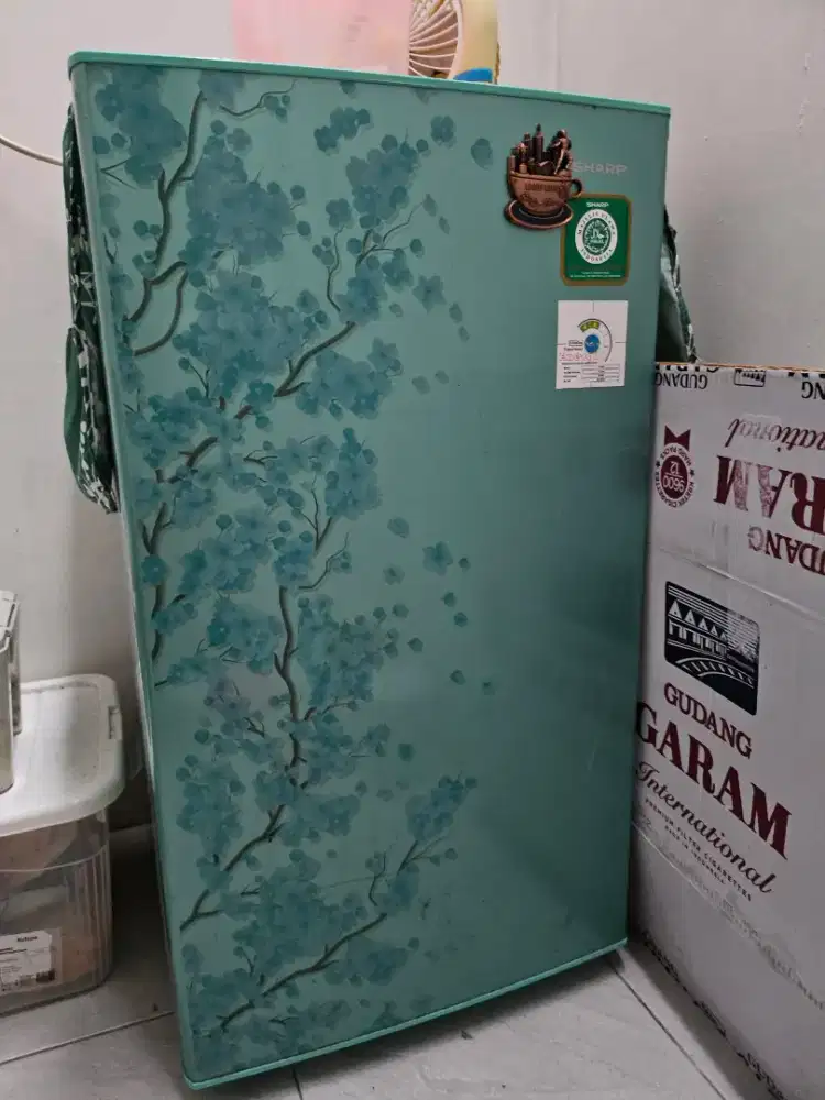 kulkas sharp 1 pintu