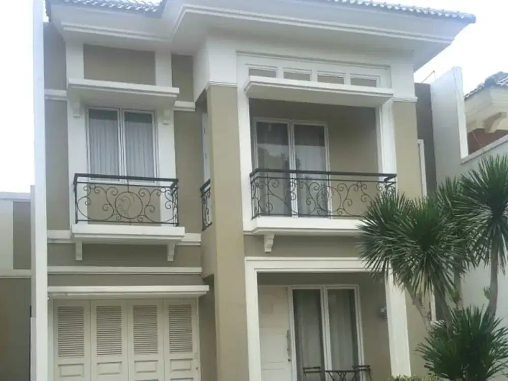 Dijual Rumah Hadap Timur Laut di Magnolia By Rumah Chinida (Ay)