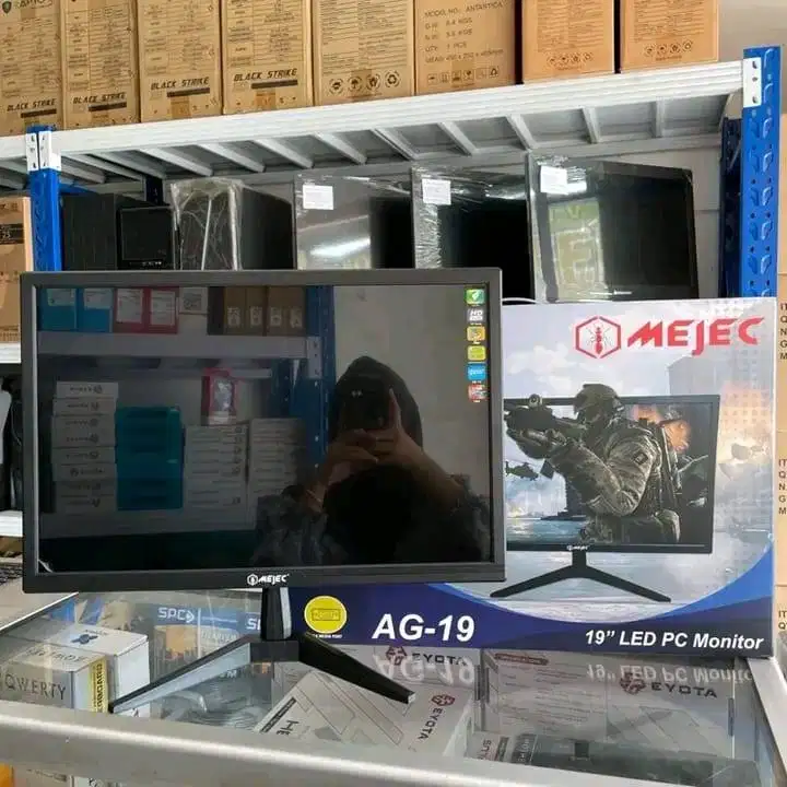 Monitor MEJEC 19 Inch – Cocok Kerja & Gaming Ringan
