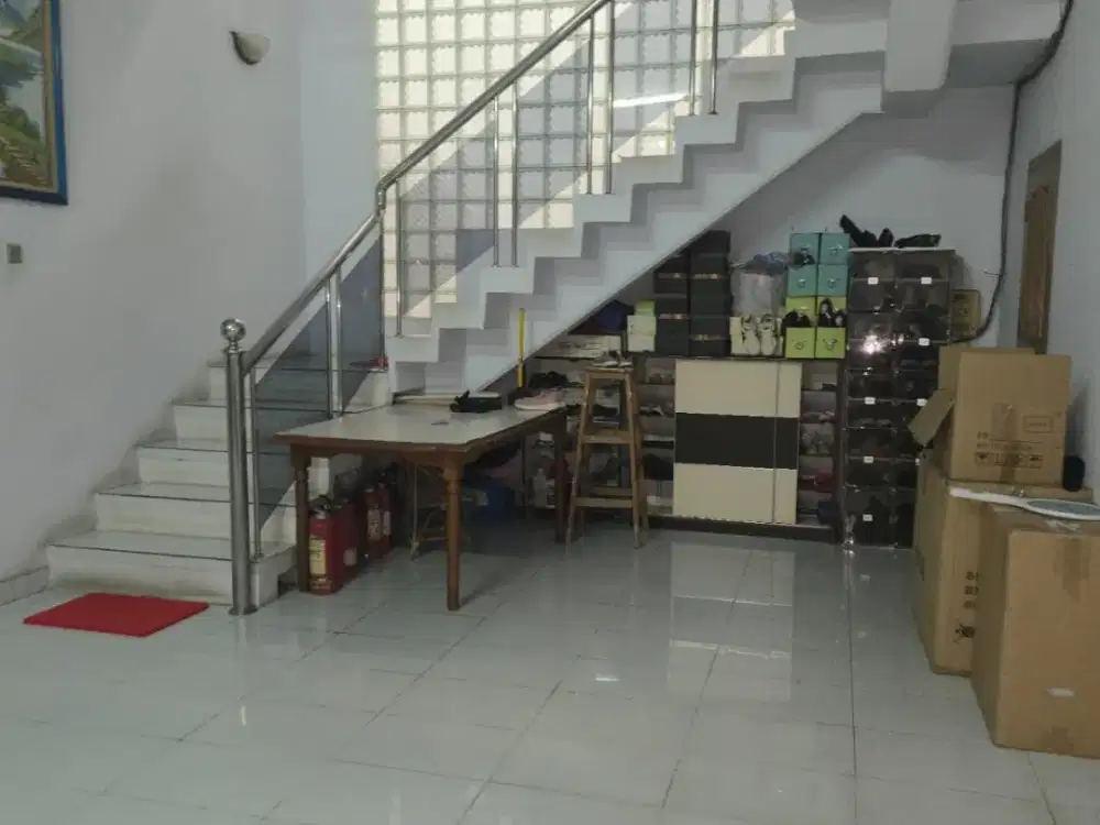 Rumah Rajawali Selatan