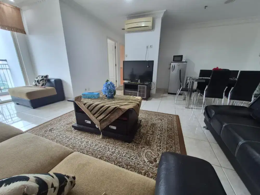 Apartemen Lyon Garden, Frenchwalk, Moi Lt 33 jakarta utara