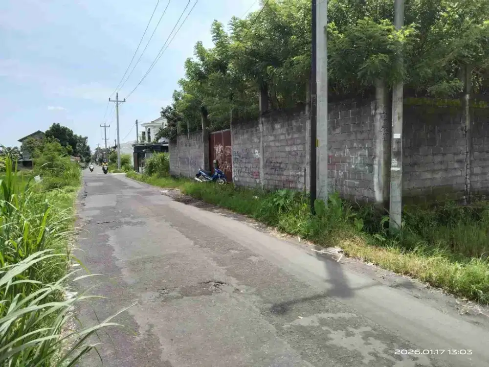 DIJUAL CEPAT TANAH PEKARANGAN STRATEGIS UDAH BETENG KELILING TEPI JLN ASPAL COCOK UNTUK GUDANG TIMUR AAU BERBAH SLEMAN