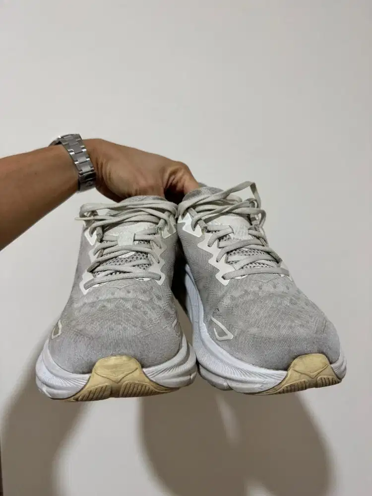 Hoka Clifton 9 Running Shoes Size 45 1/3