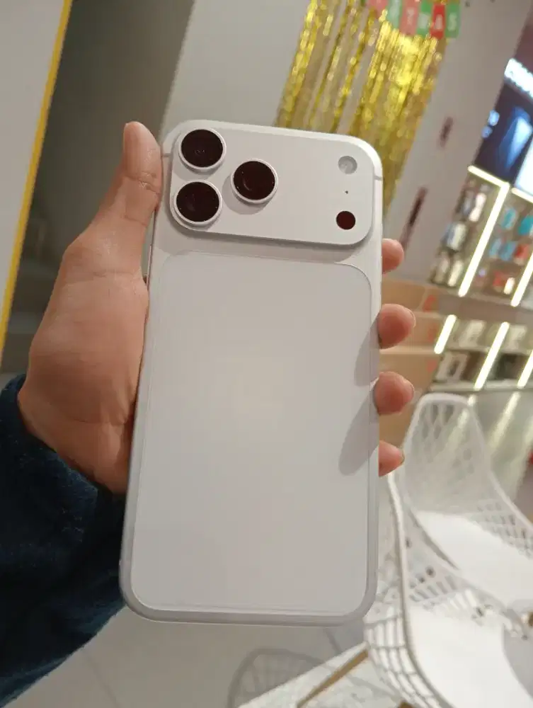 IPHONE 17PROMAX 256 LIMITED EDITION