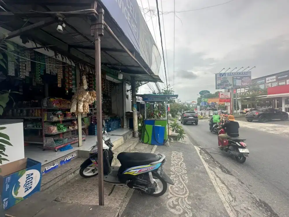 Dijual Tanah + Bangunan di jalan utama pererenan canggu
