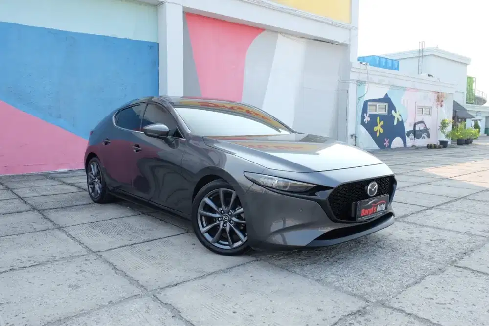 Mazda 3 Hatchback Skyactive-G 2.0