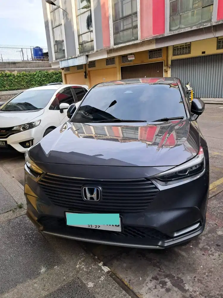Honda HRV 1.5L E CVT 2022 –  Kondisi Terawat Tangan Pertama