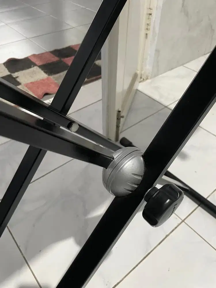 Keyboard stand lipat 80cm