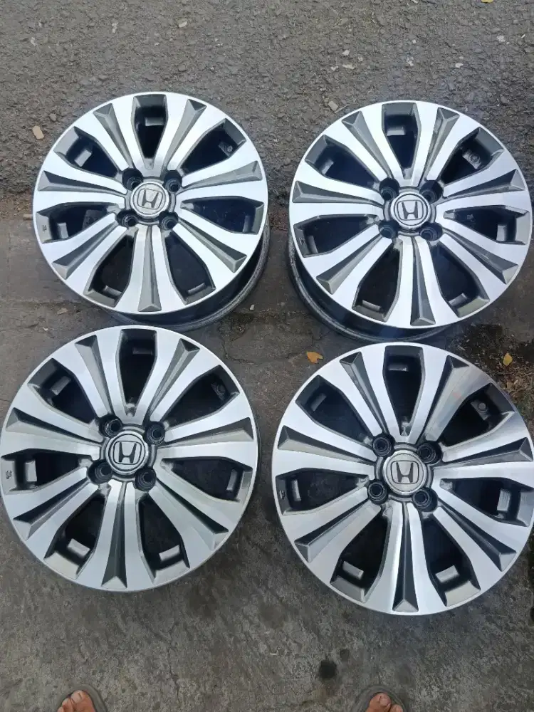 Velg Mobil OEM Honda Freed E PSD R15 Pcd 4x100