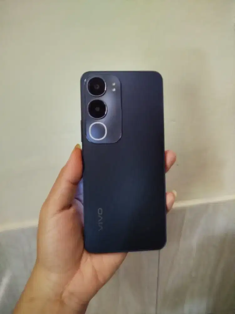 Vivo Y19s 4+4/64
