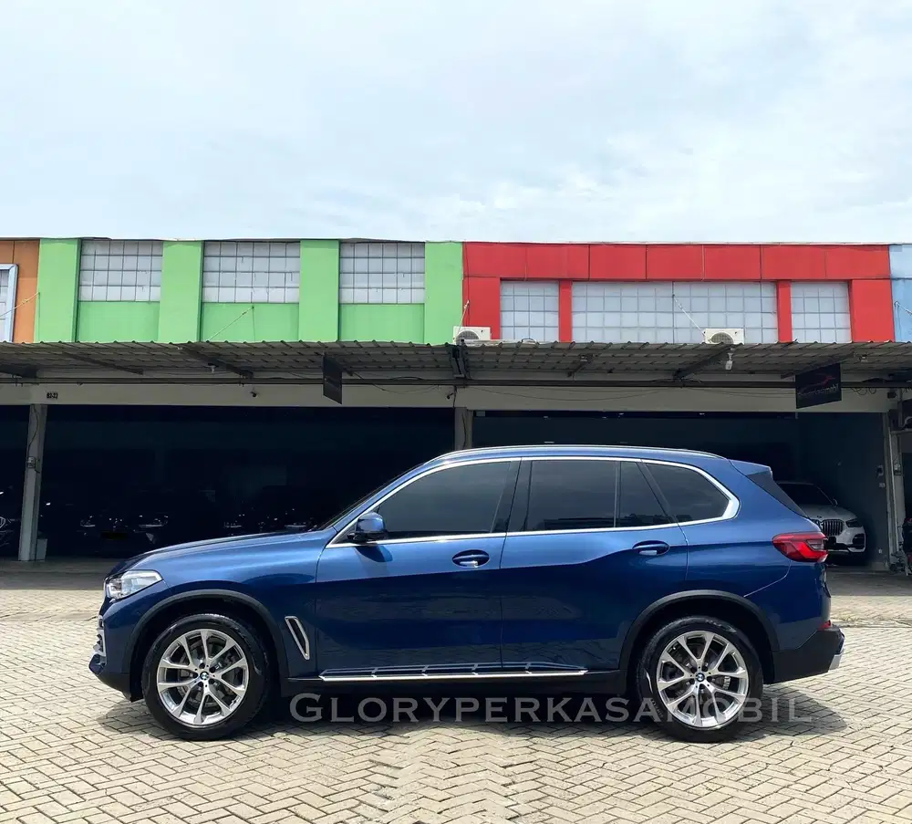 BMW X5 2020/ 2021 KM 25rb ANTIK
