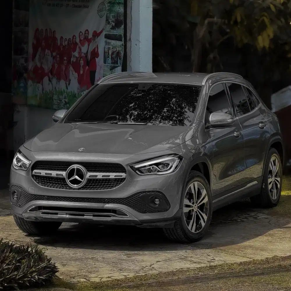 (CASH) Mercedes Benz GLA200 2020