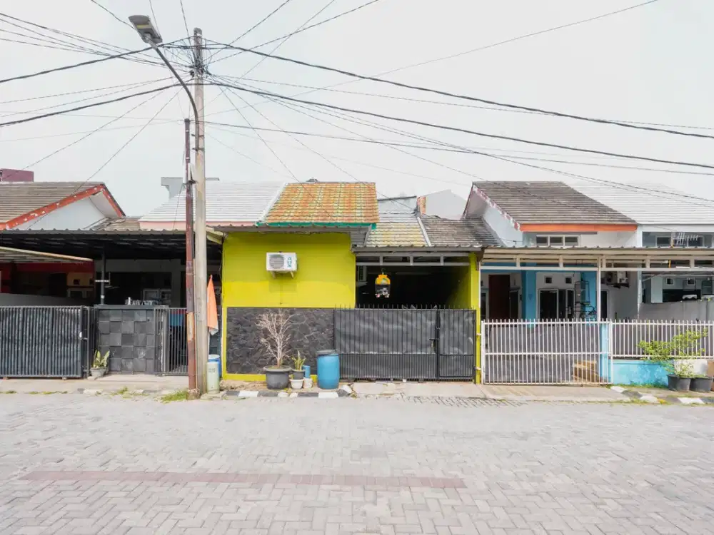 Jual Rumah 2 Lantai SHM 9 Menit ke Pamulang Square Hadap Timur J-19805