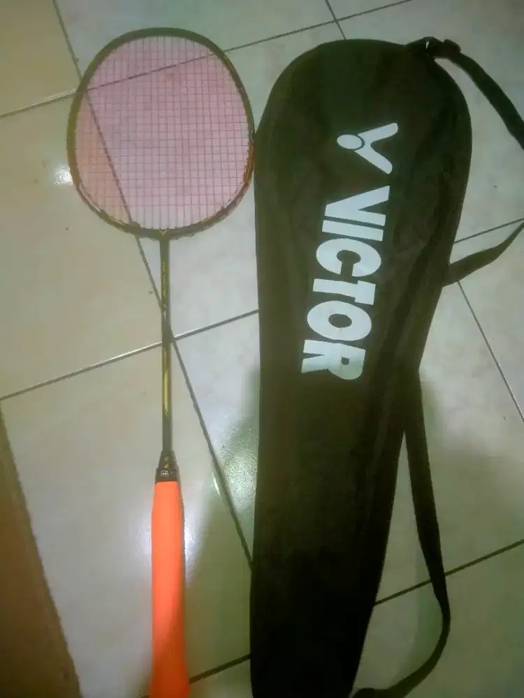 Raket VICTOR TRUSTER F