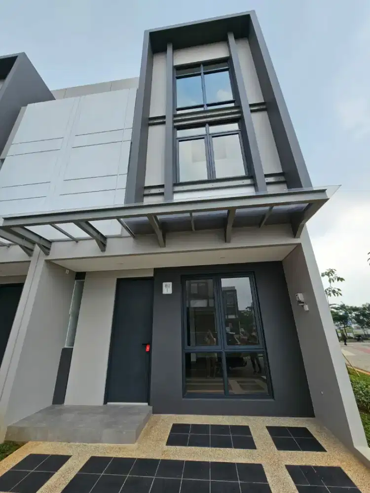 JUAL RUKO DISTRICT LATINOS BSD SOHO