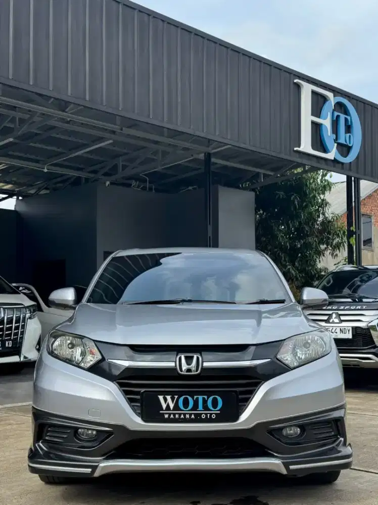 [ DP 12jt ] Honda HRV 1.5 E CVT 2016