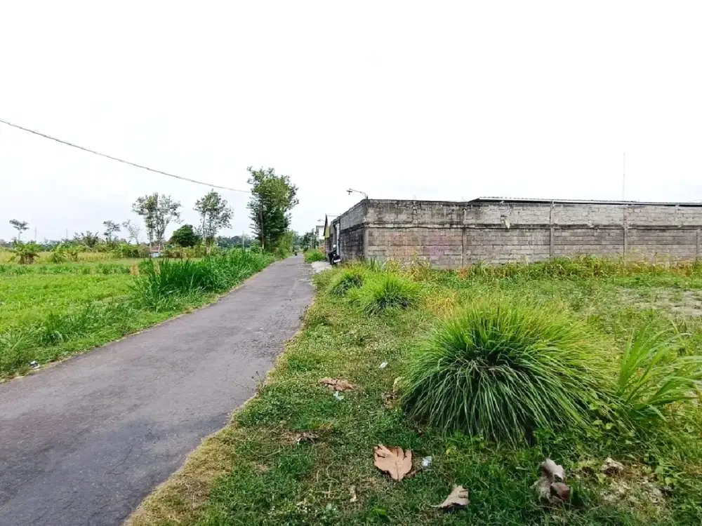 Tanah di Jl. Kapten Haryadi Sleman Dekat Hotel HYATT