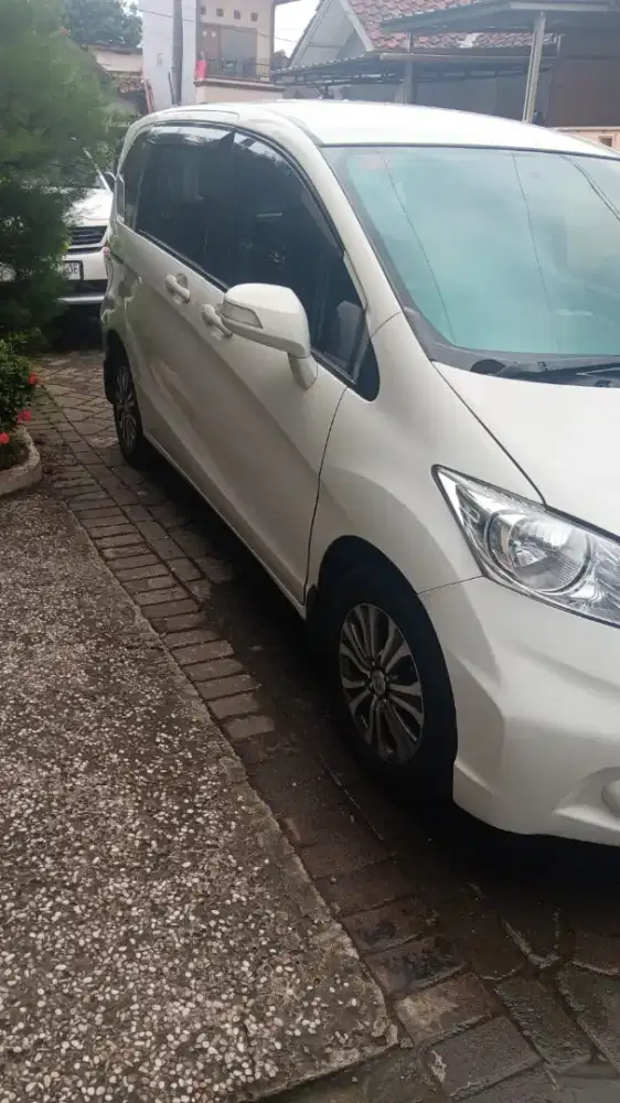 Jual freed 2015 pemakaian pribadi